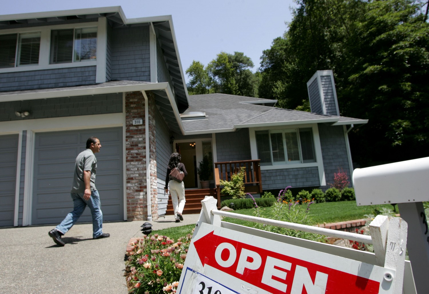 Despite National Woes, Bay Area Housing Prices Hit New Highs