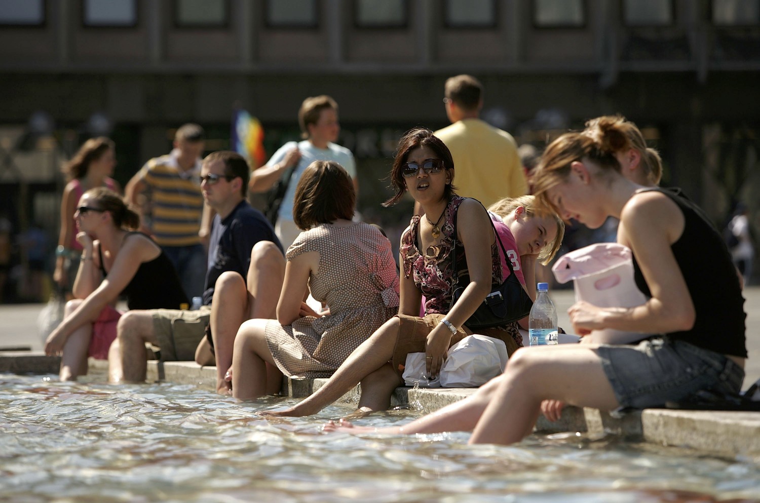 Europe Basks in Continuing Summer Heatwave