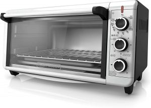 Black + Decker 4-Functions Wide Interior Toaster Oven