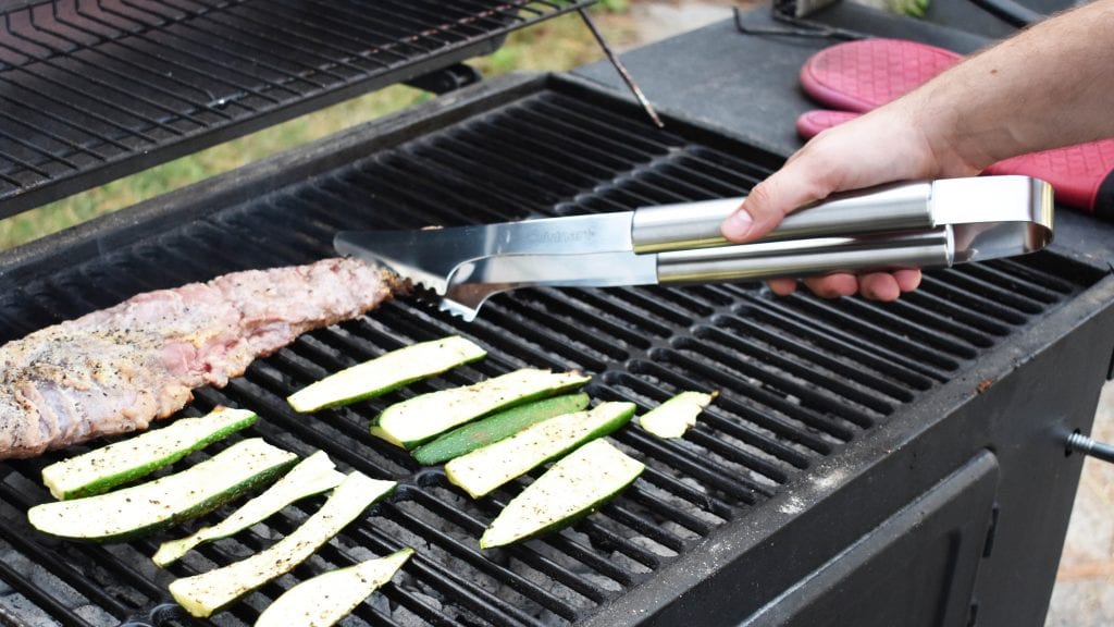 https://www.dontwasteyourmoney.com/wp-content/uploads/2019/10/barbecue-tool-sets-cuisinart-deluxe-action-review-magrisso-ub-1-1024x576.jpg