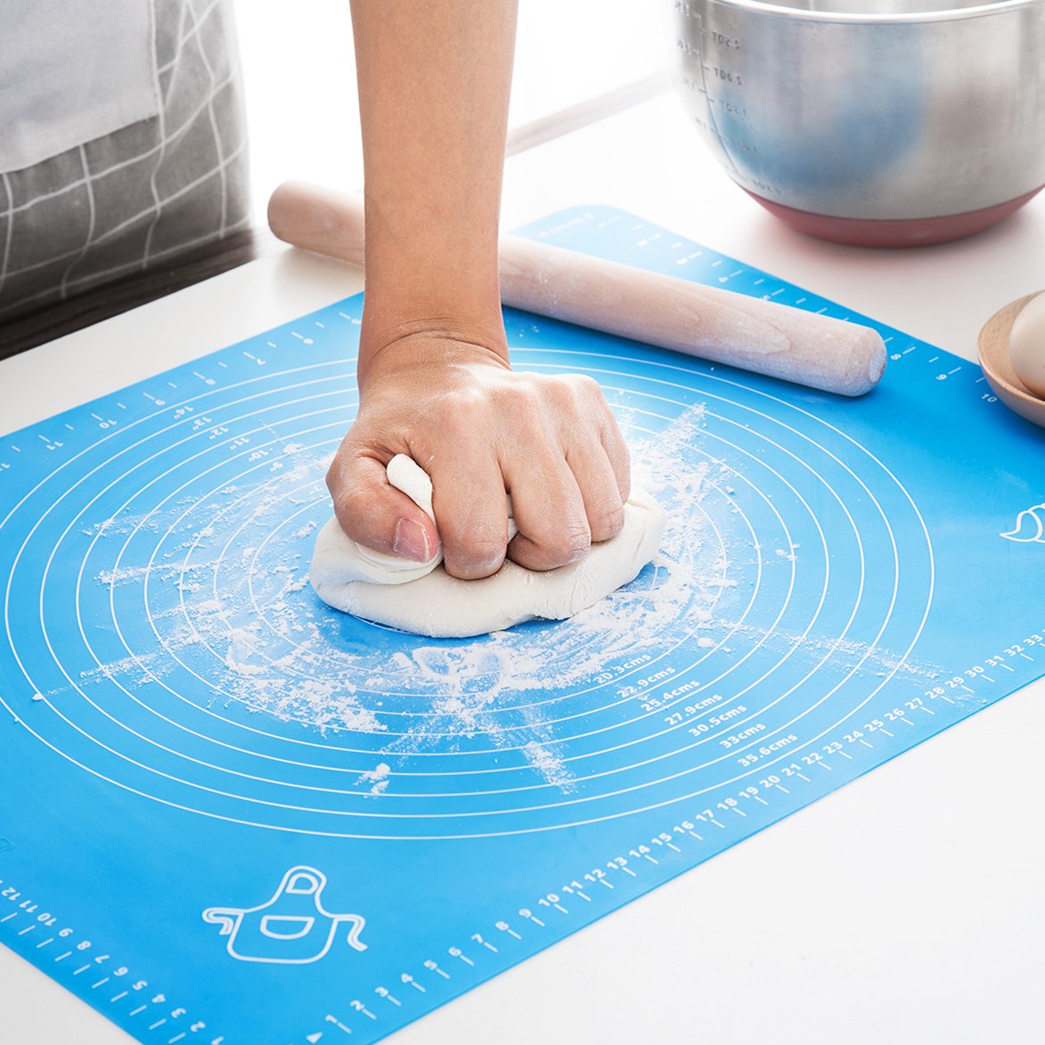 LIMNUO Stain Proof Anti-Slip Silicone Baking Mat