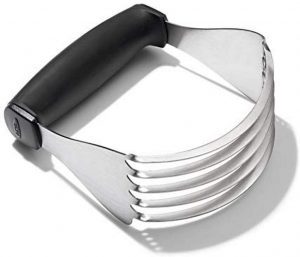 OXO Dishwasher Safe Pastry Cutter