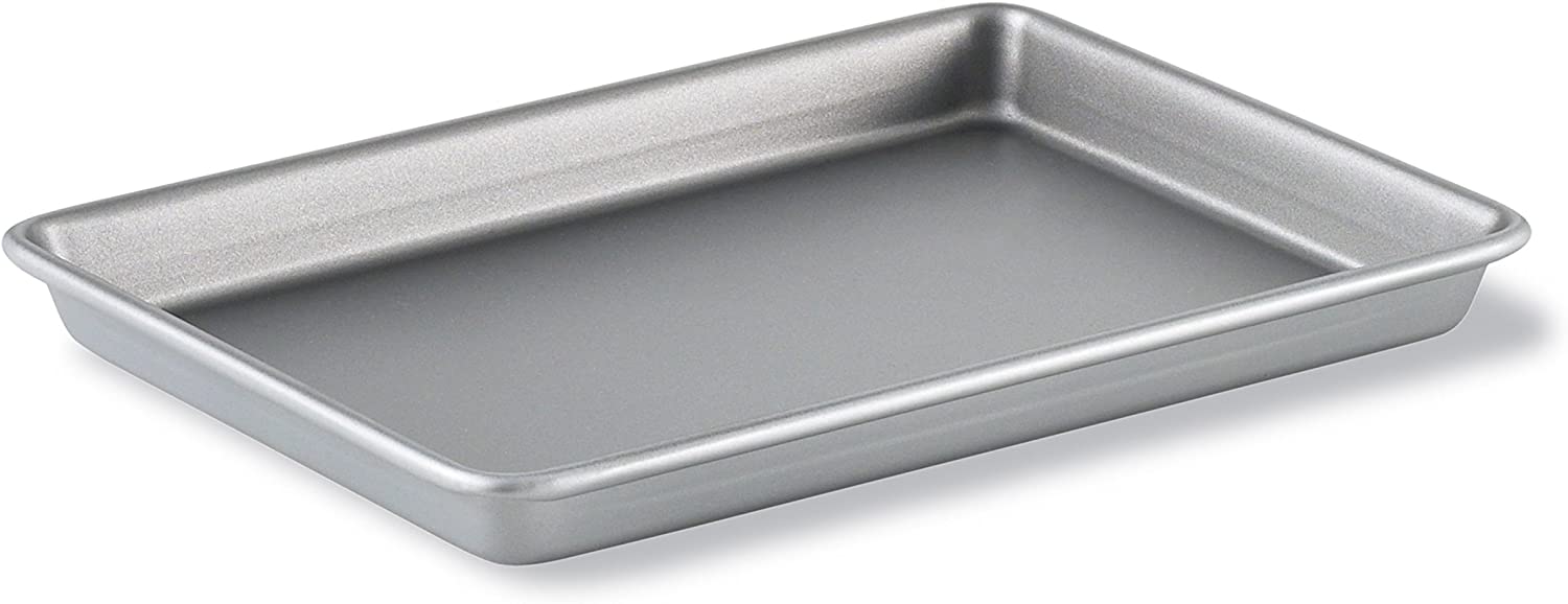 Calphalon Alloy Steel Nonstick 9×13-Inch Baking Pan