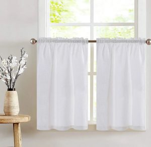 Lazzzy Small Water Repellent Curtain For The Bathroom