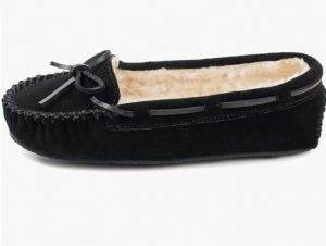Minnetonka Cally Leather Moccasin Women’s Slippers