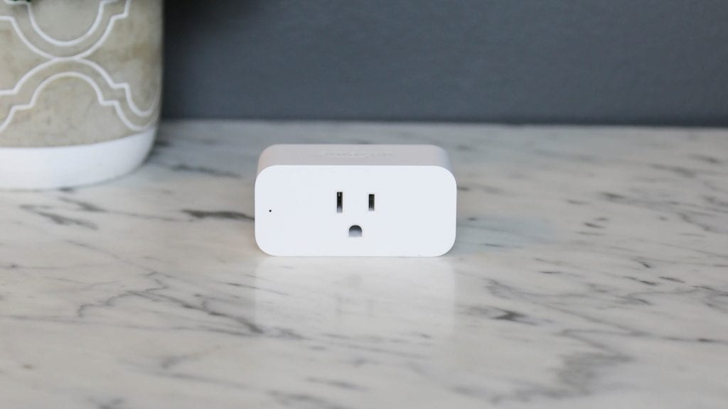 UltraPro 2-Outlet Smart Plug review: An inexpensive smart-home onramp