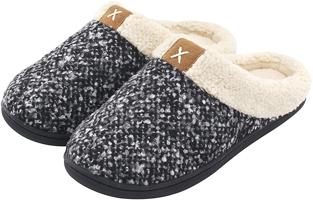 K KomForme Memory Foam Women Fleece Slippers with Anti-Skid Sole for Indoor and Outdoor Home Use 