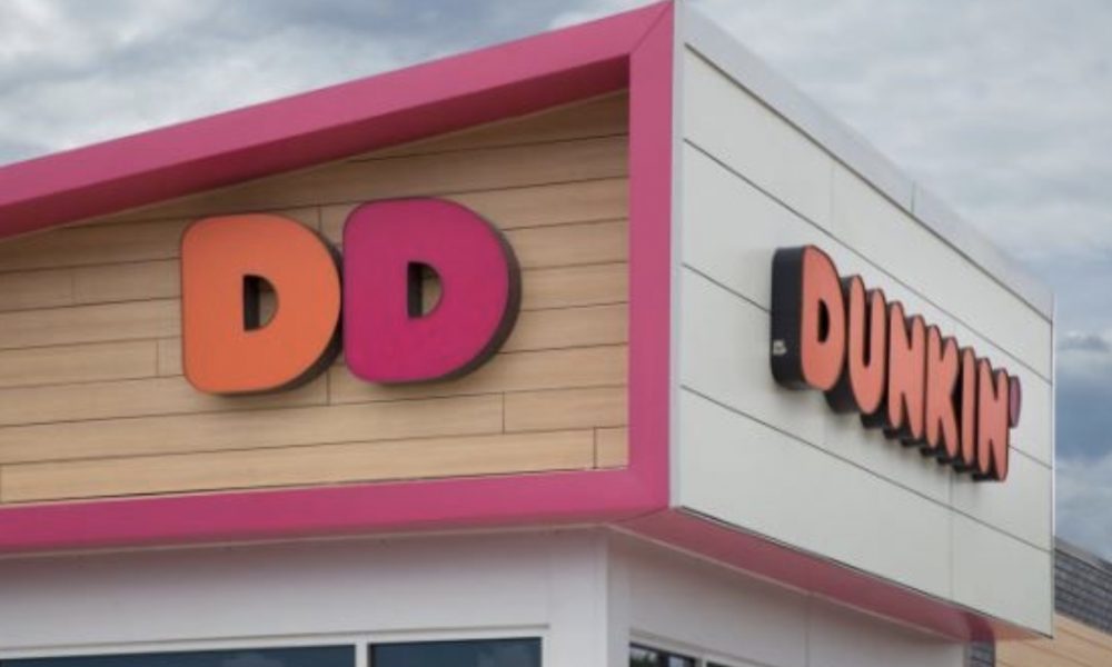 Dunkin' Donuts storefront