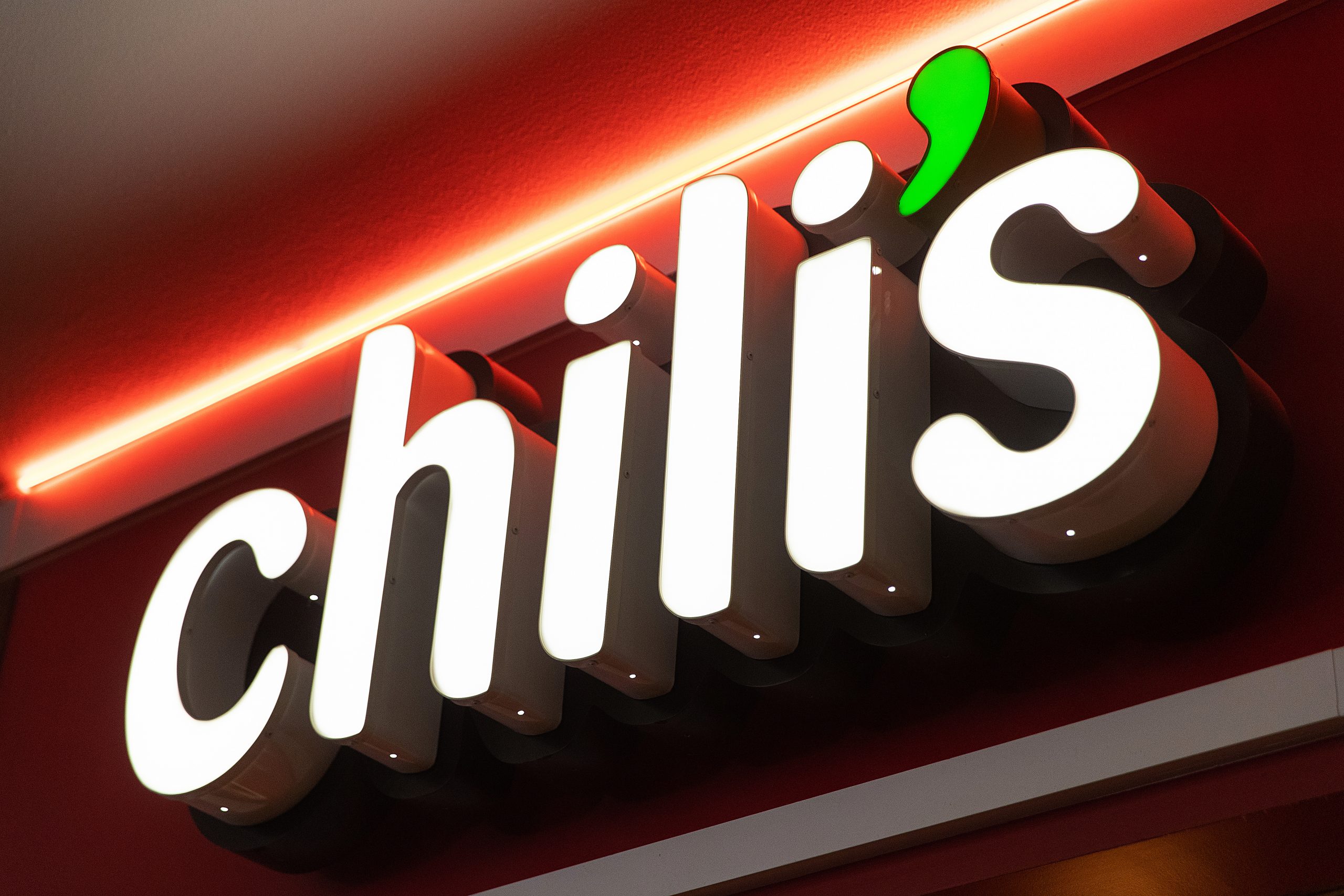 Chili's sign