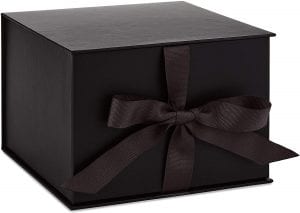 Hallmark Elegant Reusable Gift Box, 7-Inch