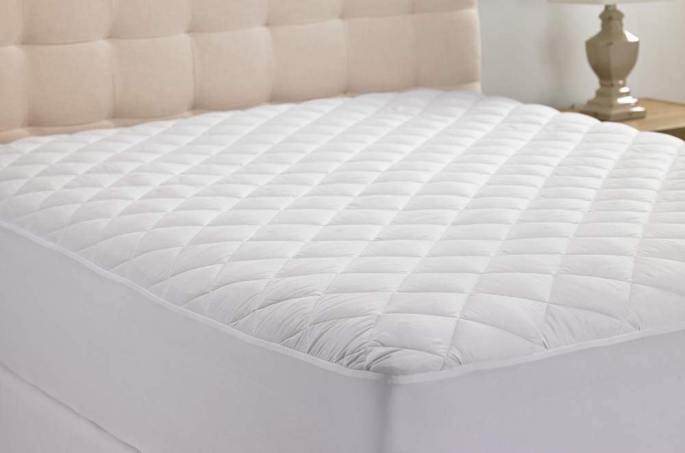 Hanna Kay Hypoallergenic Quilted Stretch-To-Fit Queen Mattress Pad