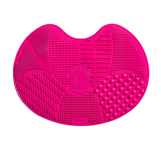 Sigma Beauty Compact Silicone Makeup Brush Cleaning Mat