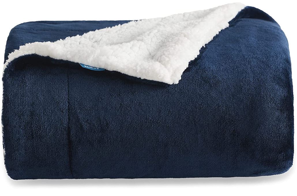 Bedsure Microfiber Sherpa Blanket