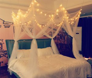 Comtelek Battery Powered String Lighting Bed Canopies & Drapes