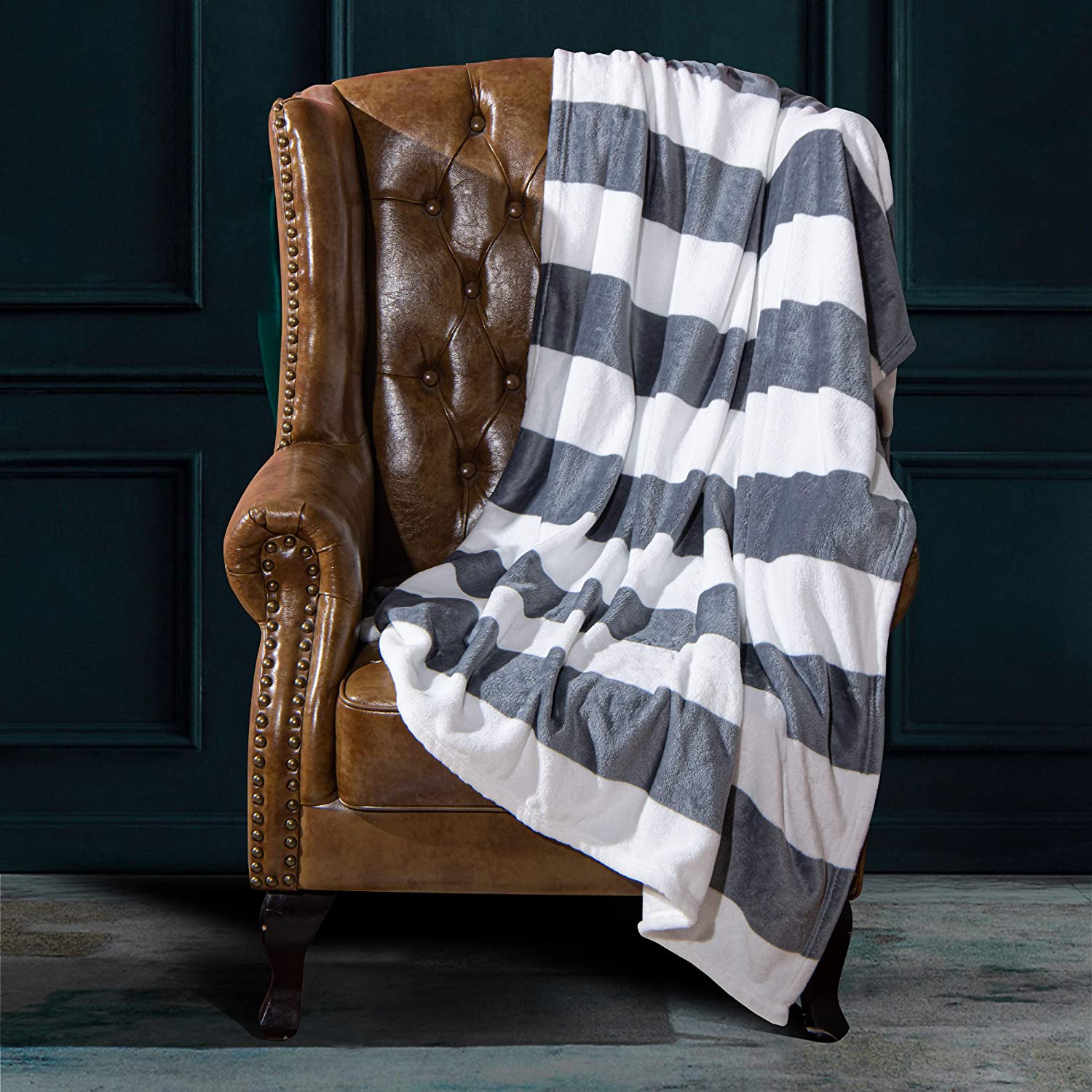 NTBAY Lightweight Wrinkle & Fade Resistant Blankets & Throws