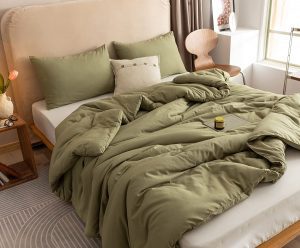 ROSGONIA Reversible Lightweight Olive Green Comforter Set, 3-Piece