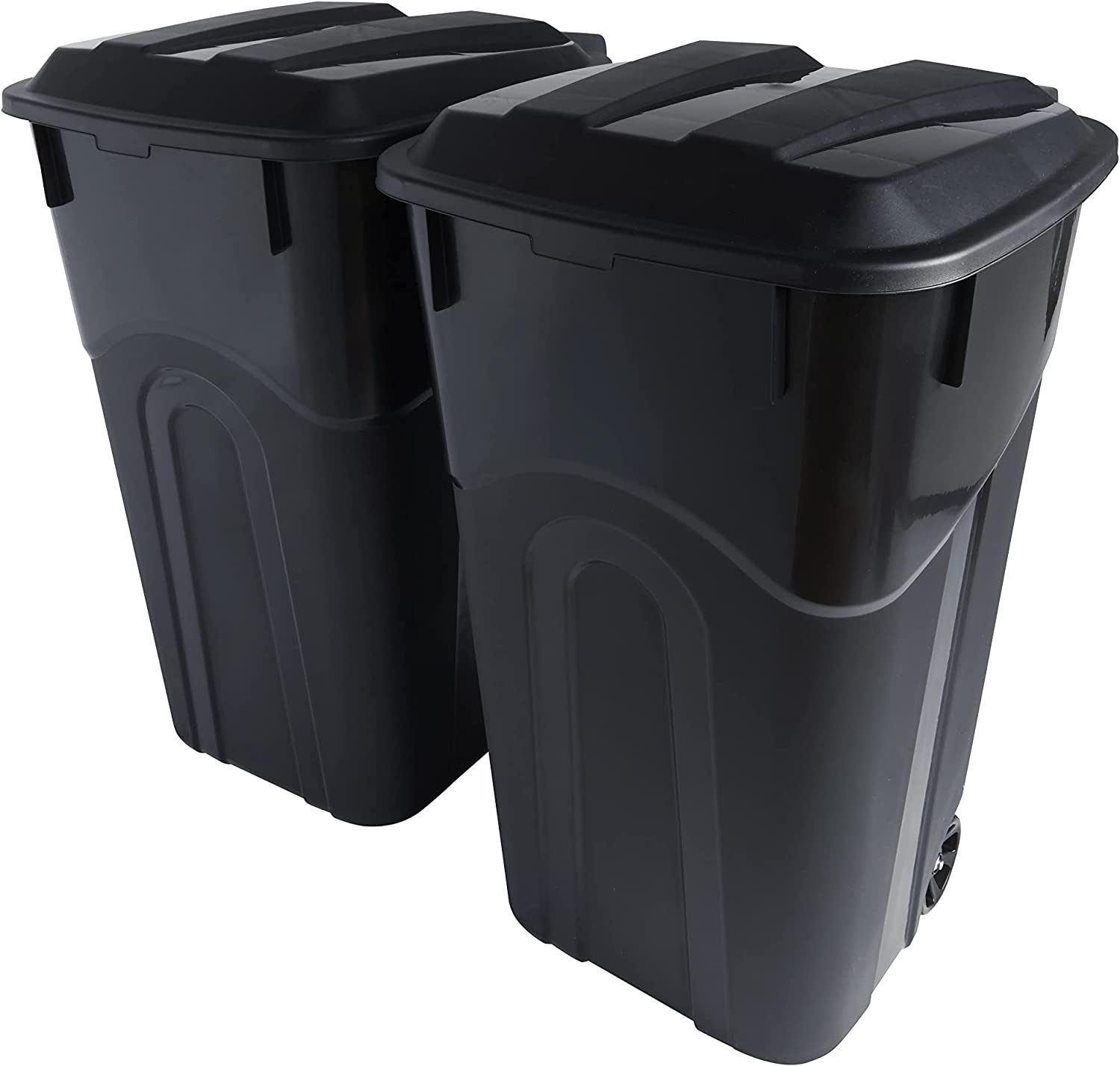 United Solutions Plastic Outdoor Trash Can, 32-Gallon