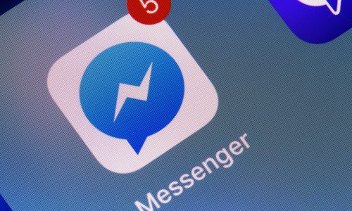 Facebook Messenger app in iPhone