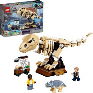 LEGO Jurrasic World Paleontologist Dinosaur Set, 198-Piece