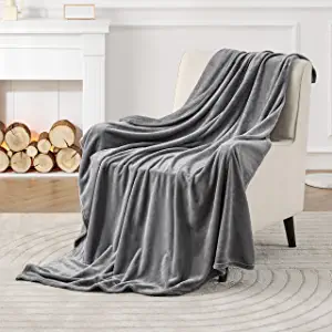 Bedsure Lightweight Plush Fleece Throw Blanket