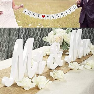 VIOPVERY Banner & Wooden Signs Wedding Decorations Set