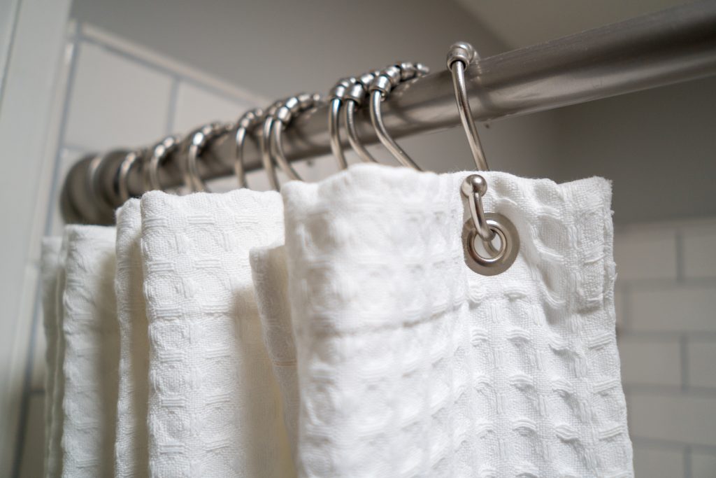 5 mistakes you're making with your shower curtain