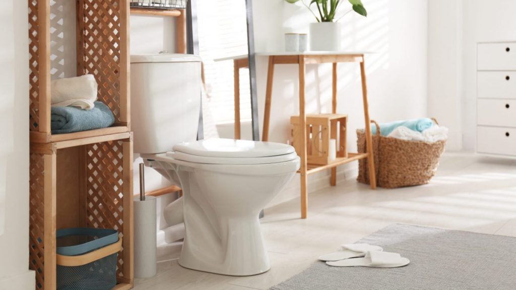 6 Clever Toilet Paper Storage Solutions for Small Bathrooms