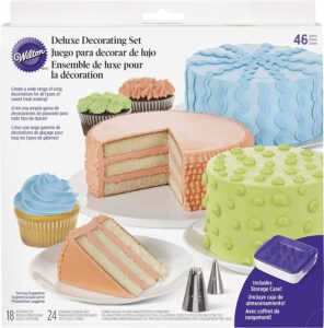 Wilton Plastic Storage Case Cake Decorating Kit, 46-Piece