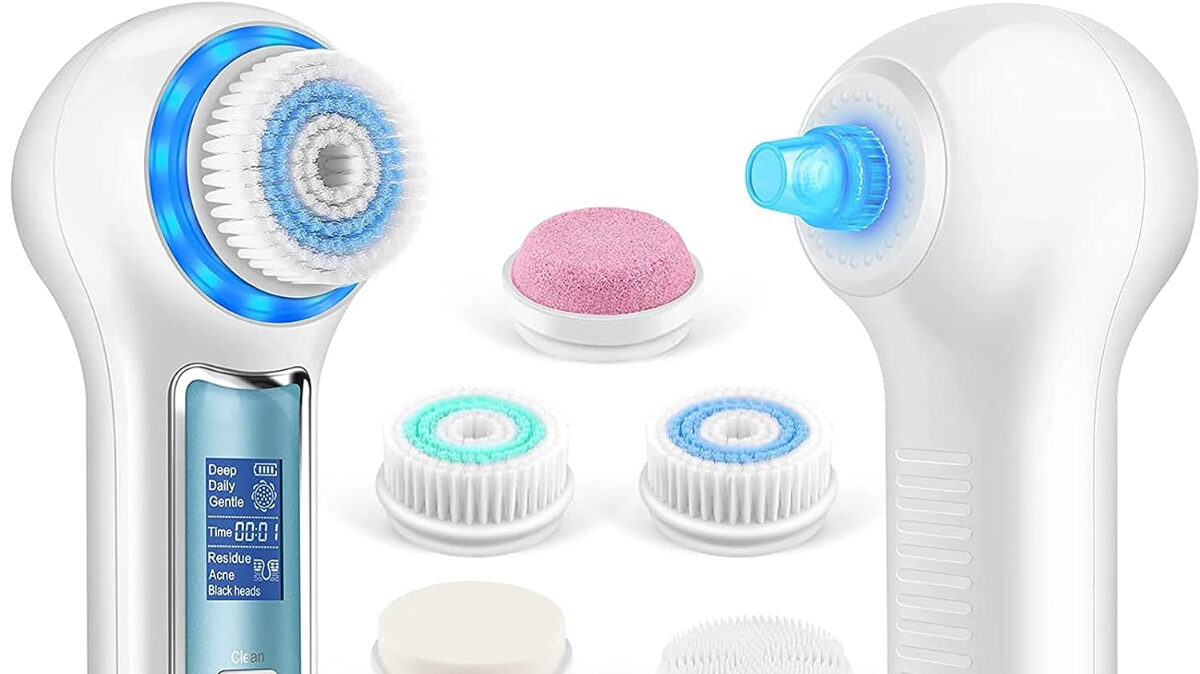 Three-in-one facial cleansing brush system in white