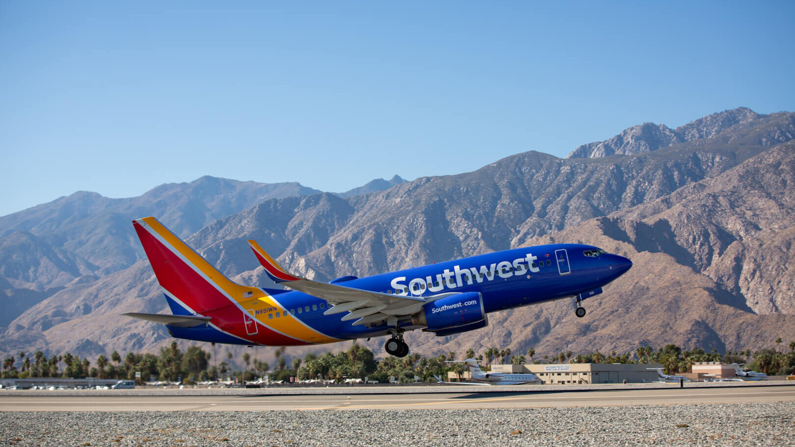 Southwest airplane takes off from Palm Springs airport