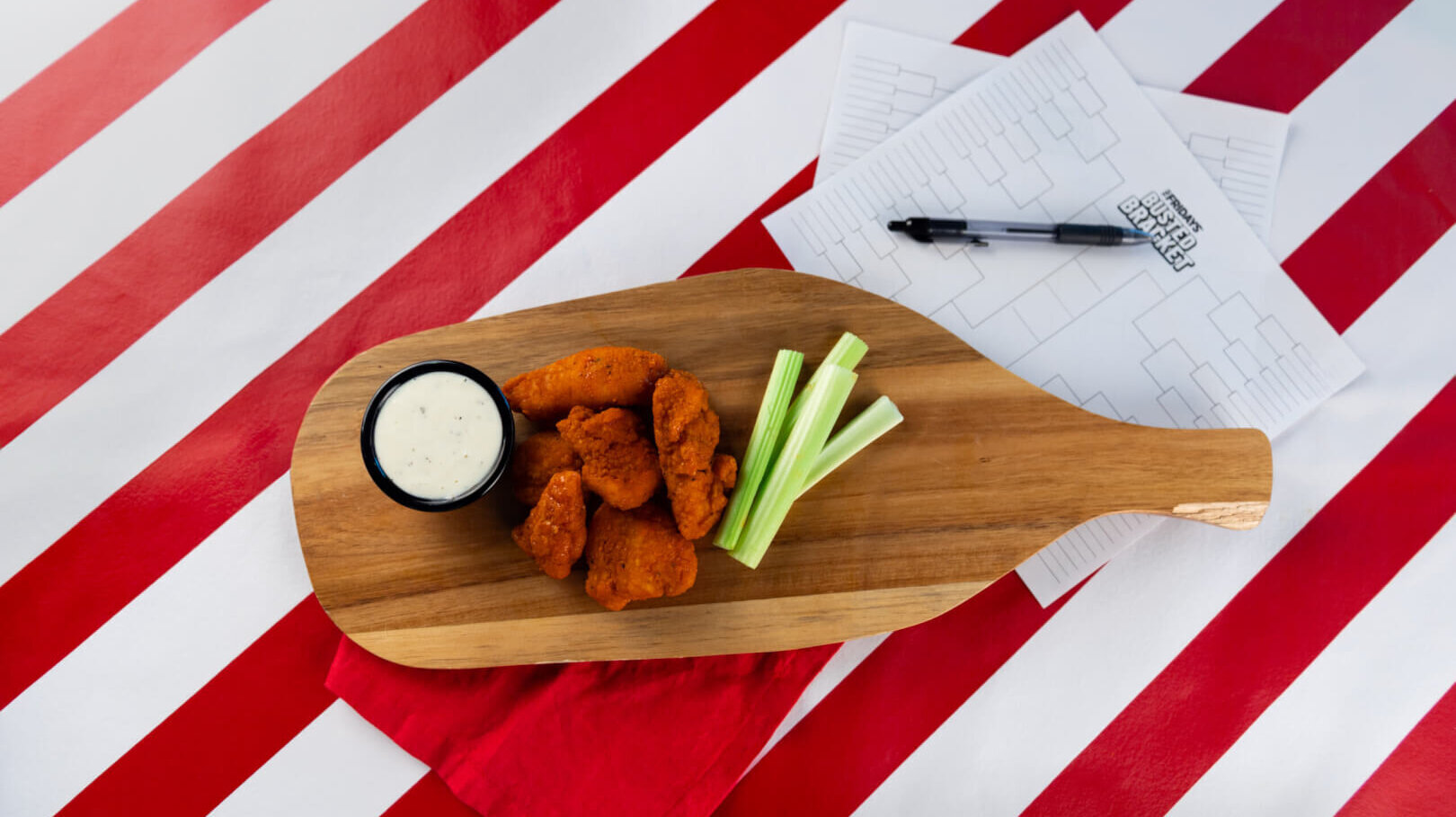 Get 6 free wings at TGI Fridays when your March Madness bracket busts