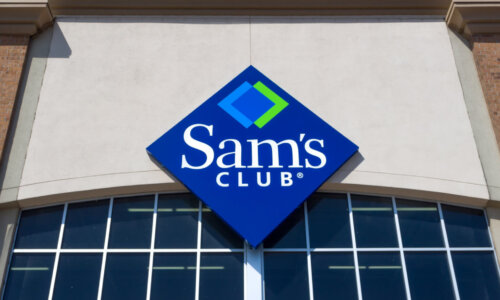 Sam's Club sign