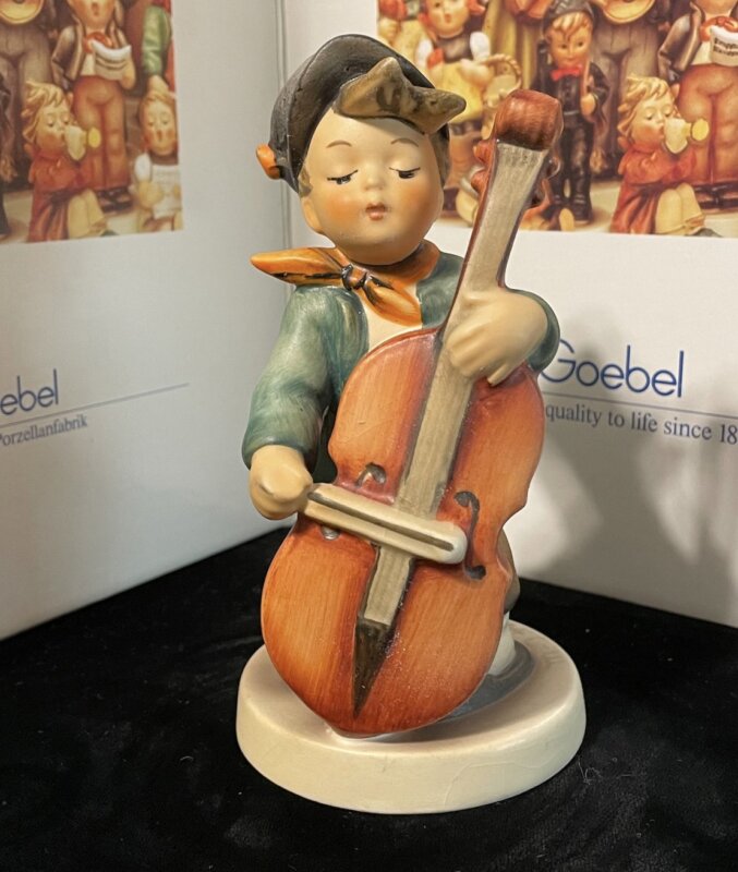 Hummel sweet music figurine